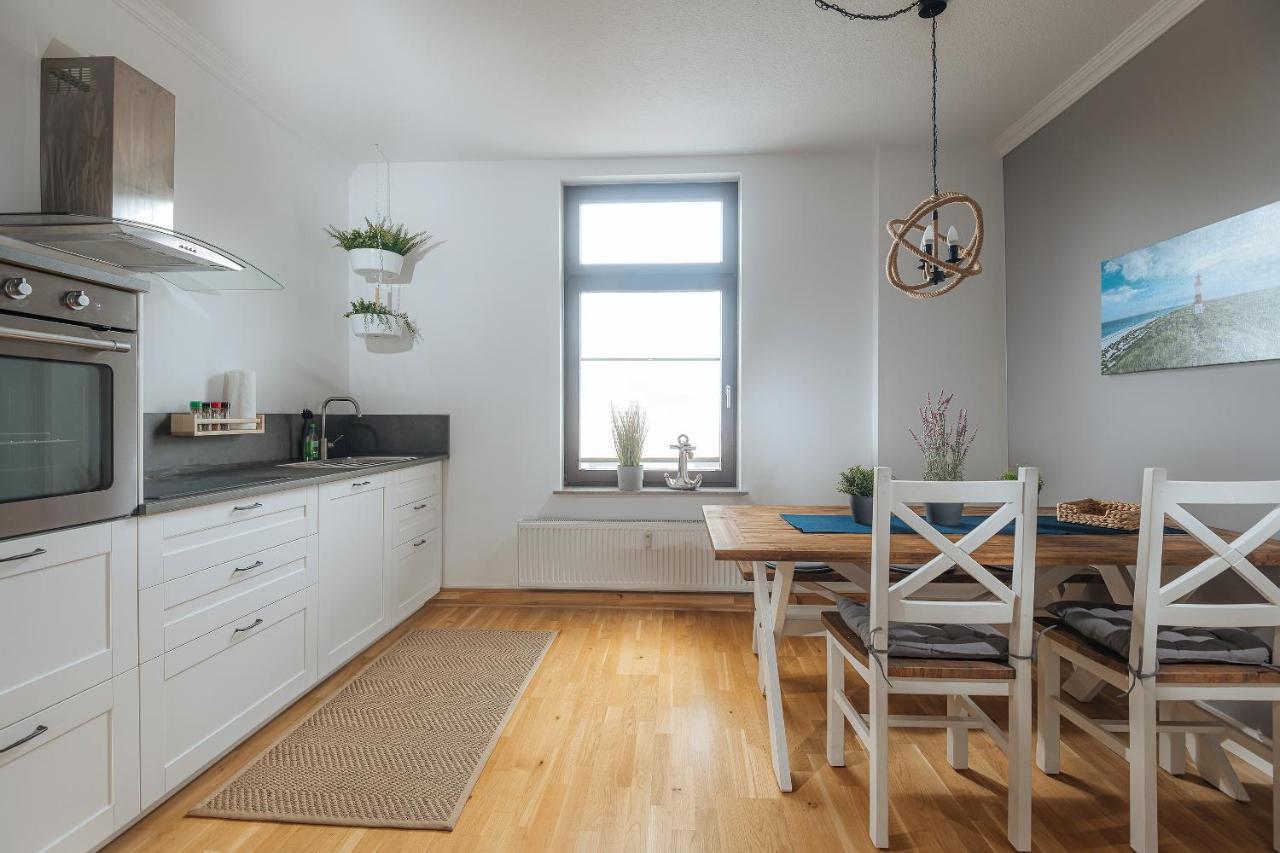 Grosse Koje Mit Terrasse Rostock Exterior foto