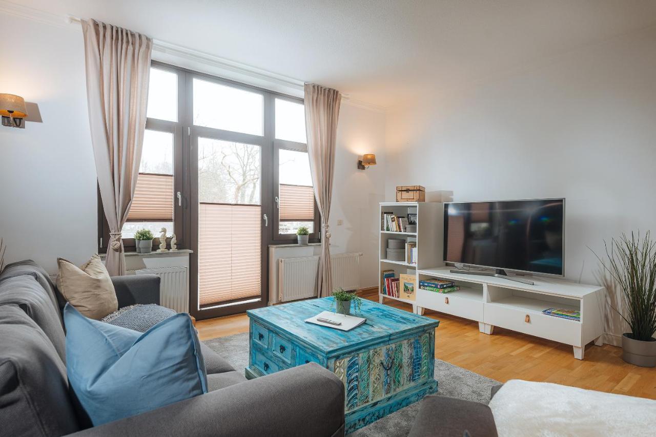 Grosse Koje Mit Terrasse Rostock Exterior foto